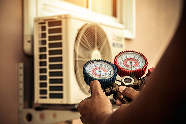 Professional Ac Installation technician working in Eva, AL